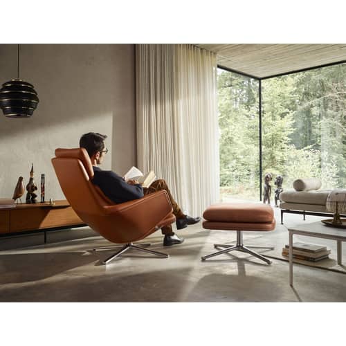 Drehsessel Grand Relax leder braun / dreh- & & lehnbar - Leder - Vitra - cognac (Leder) / dunkler cognac (Leder) -  Duvet,  Plumes, Plastik, Polierter Aluminium-Druckguss, Polyurethan-Schaum