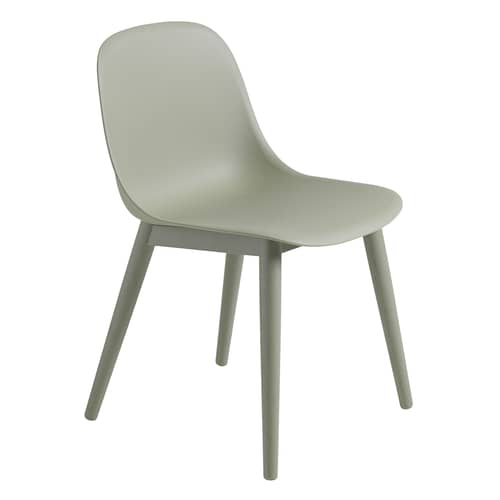 Stuhl Fiber plastikmaterial grün / Holzbeine - Recycling-Kunststoff - Muuto - Grün / Stuhlbeine grün - Bemalte massive Esche, Recycelter Kunststoff