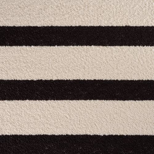 Poltrona imbottita Pacha tessuto nero / Pierre Paulin - Riedizione 1975 - Gubi - Striscia nera (tessuto Karakorum Stripe) / Base nera - Compensato, Espanso, MDF tinto, Tessuto bouclé