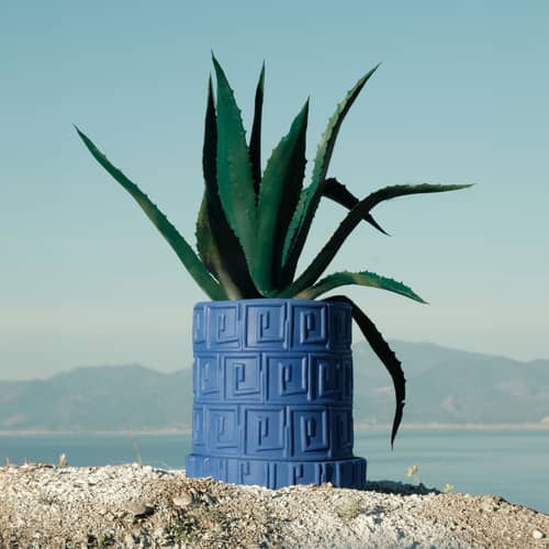 Magna Graecia - Greca Flowerpot ceramic blue / With saucer / Ø 30 x H 39 cm - Terracotta - Seletti - Cobalt blue - Terracotta