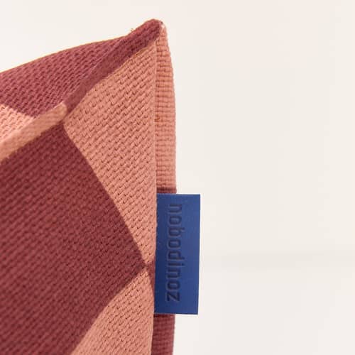 Pouf enfant Vibes tissu rouge - NOBODINOZ - Terracotta / Carreaux - Coton biologique, Polystyrène expansé