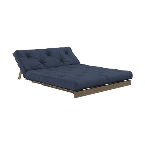 Canapé convertible Roots / L 140 cm - 3 positions / Structure marron - KARUP DESIGN - Bleu marine 737 / Bois marron - Fibres recyclées mélangées, Mousse, Pin massif certifié FSC laqué, Tissu