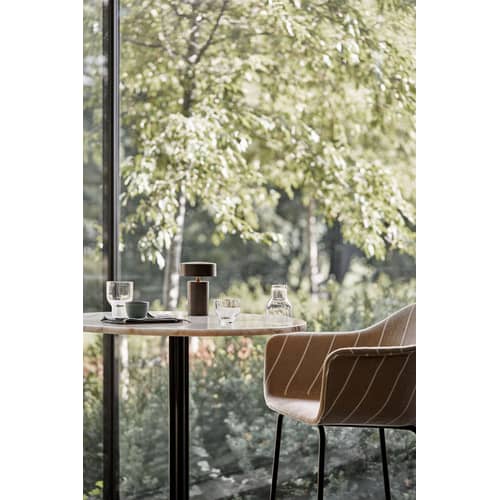 Table ronde Harbour / Ø 80 cm - Marbre - Menu - Marbre blanc / Pied noir - Acier, Aluminium, Marbre