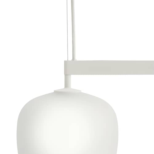 Suspension Rime Rail / L 110 cm - Muuto - Blanc - Aluminium thermolaqué, Verre soufflé bouche
