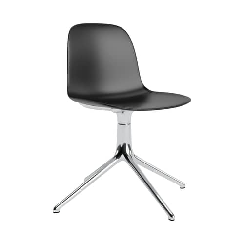 Drehstuhl Form 4L plastikmaterial schwarz - Normann Copenhagen - Schwarz / Alu-Fuß - poliertes Aluminium, Polypropylen