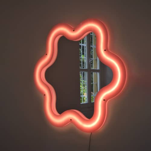 Miroir lumineux avec prise Supercurve - Flower / LED - L 118.5 x H 108 cm - Seletti - Flower / H 108 cm - Acrylique, Verre