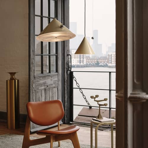 Suspension Pose LED métal beige / Ø 25 x H 24.5 cm - Orientable - Tom Dixon - Beige Mastic - Acier thermolaqué