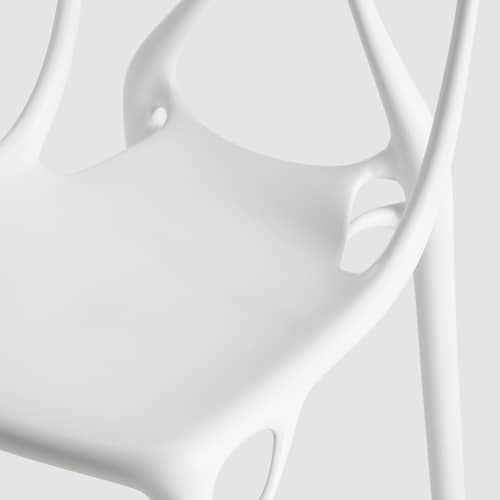 A.I. Lite Stacking chair plastic material white / Designed by artificial intelligence - Recycled - Kartell - White - Recycled PMMA