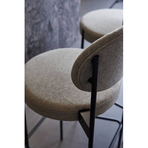 Chaise de bar rembourrée Series 430 tissu gris / H 65 cm - Verner Panton, 1967 - Verpan - Tissu / Gris clair - Acier inoxydable, Mousse, Tissu