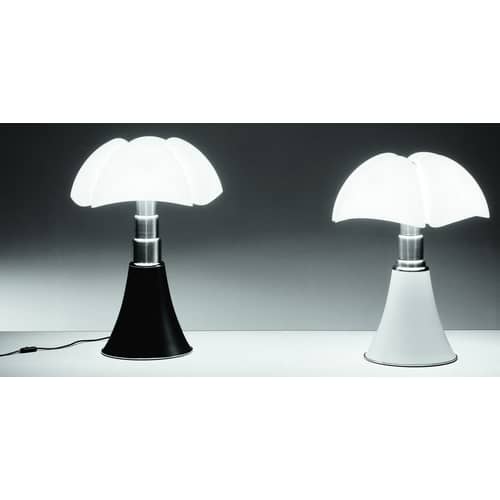 Lampe de table Pipistrello / H 66 à 86 cm - Gae Aulenti, 1965 - Martinelli Luce - Blanc - Acier galvanisé, Aluminium laqué, Méthacrylate opalin