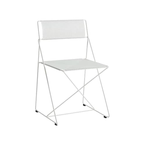 X-Line OUTDOOR Stacking chair metal white / Reissue 1977 - Perforated steel - Hay - Chalk white - Perforated steel sheet, Steel