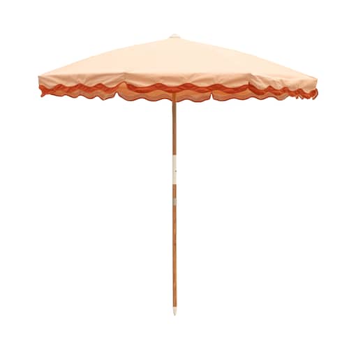 The Amalfi Riviera Parasol textile pink / Ø 230 cm - BUSINESS & PLEASURE - Pink / Red Edge - Aluminium, Fibreglass, Outdoor fabric, Reclaimed laminated wood