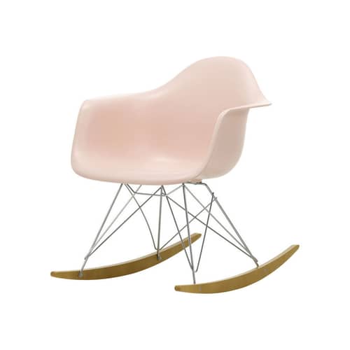 Rocking chair RE RAR - Eames Plastic Armchair / (1950) - Recyclé - Vitra - Rose tendre / Pied chromé / Bois clair - Acier chromé, Érable massif, Plastique recyclé post-consommation