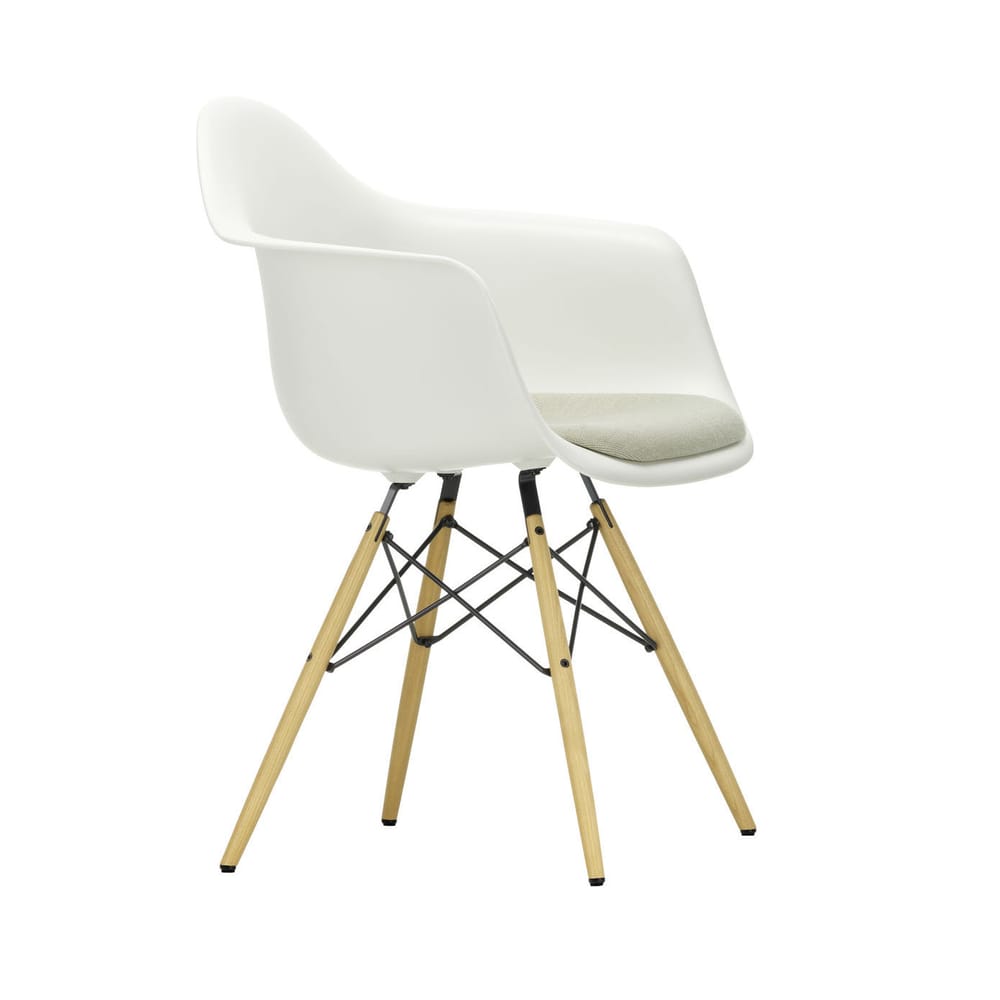 正規品Vitra イームズ DAW ホワイトCharles &Ray Eames Vitra DAW - Eames Plastic Armchair Armchair - white ivory | Made