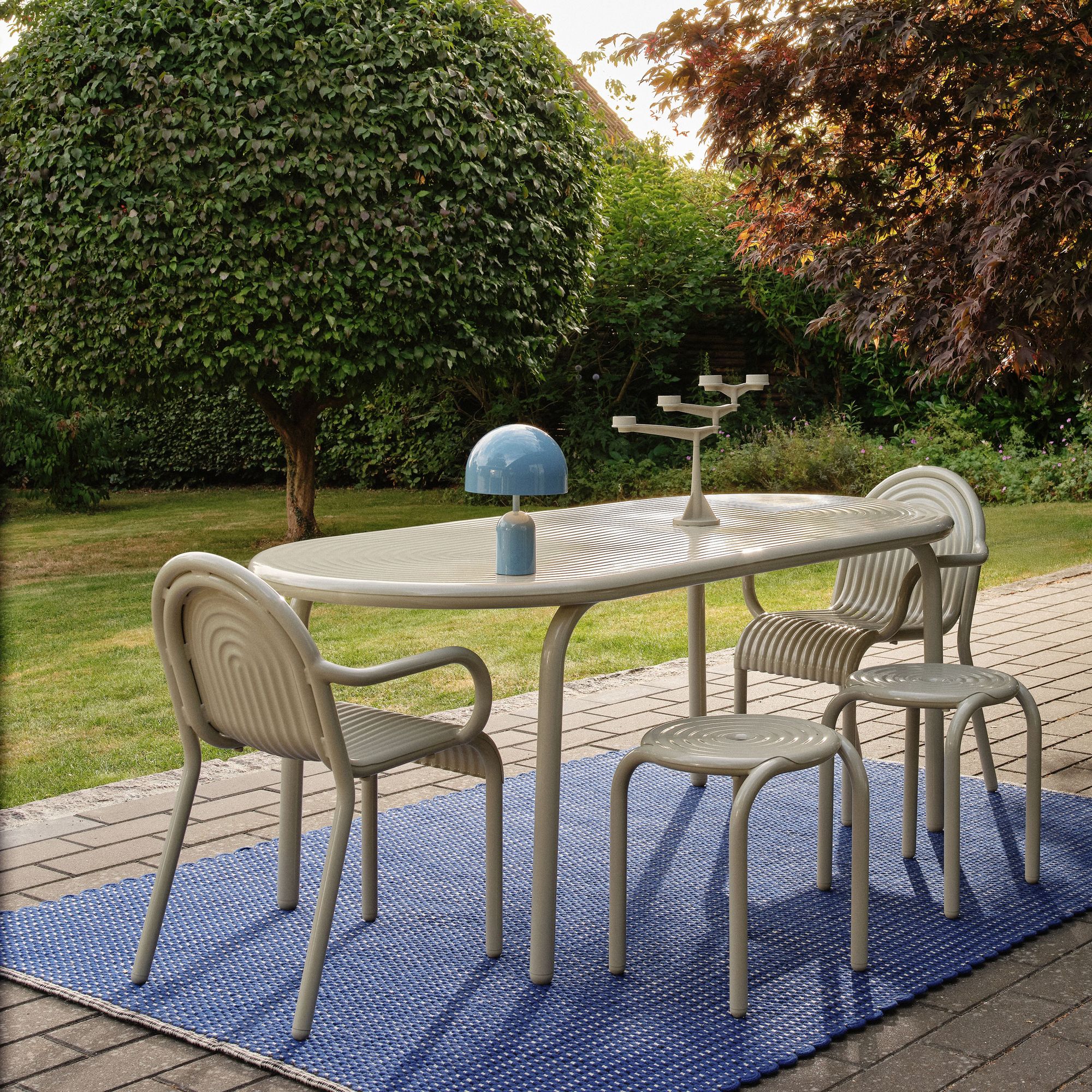 Mobilier de jardin Tom Dixon - idée aménagement terrasse