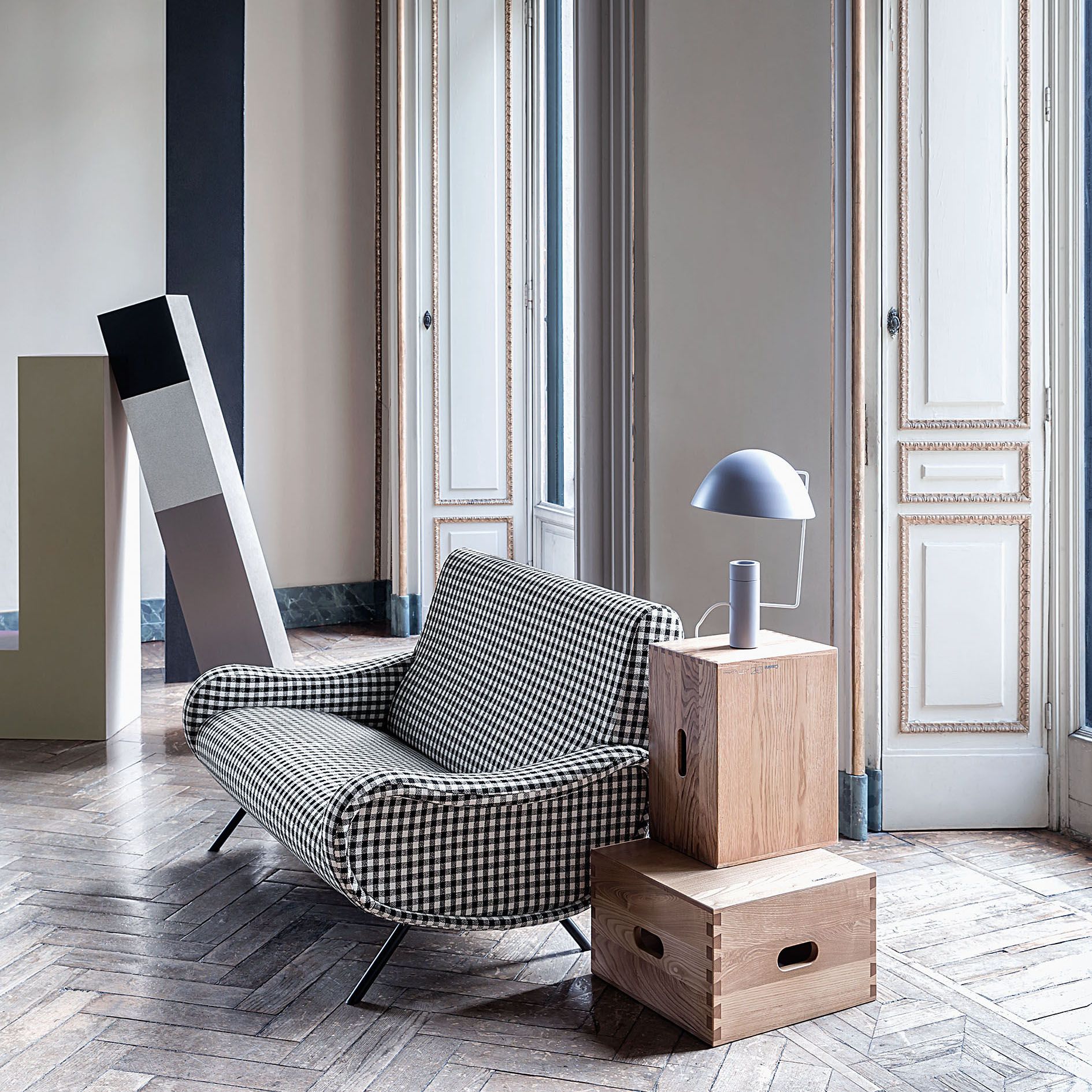 stool-lc14-cabanon-garden-shed