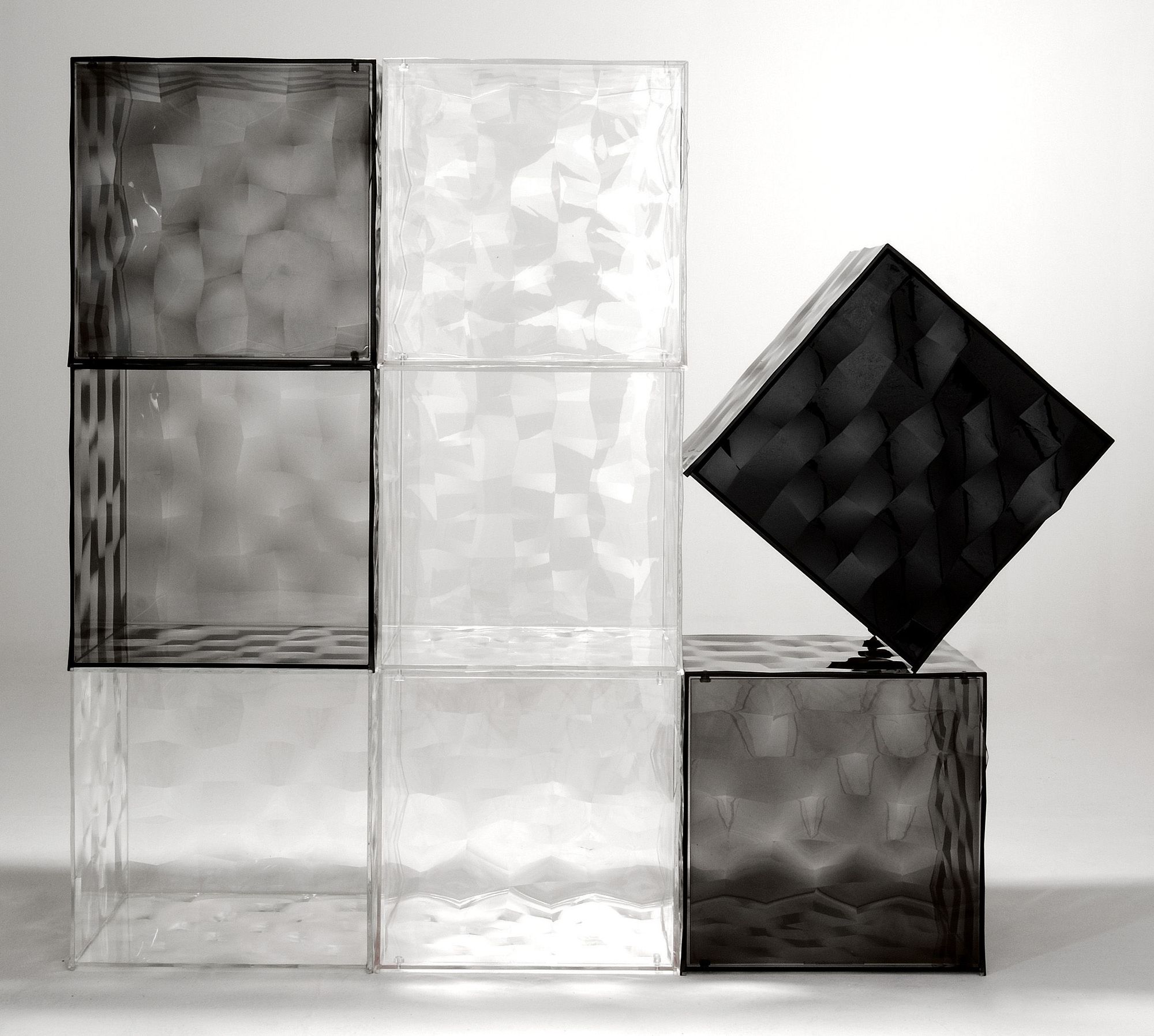 Kartell Optic Storage - crystal | Made In Design UK