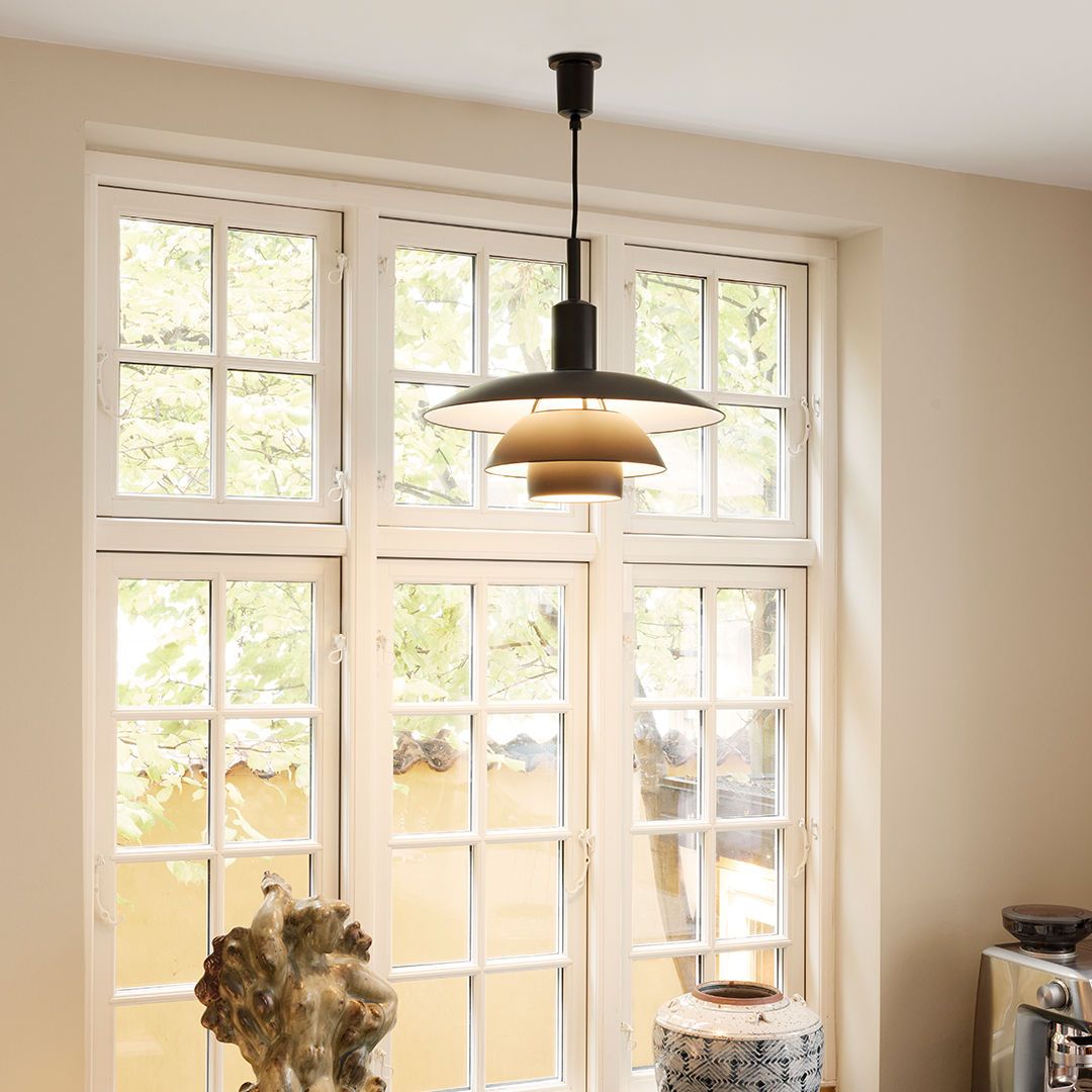 Louis Poulsen PH 5/5 Pendant - black | Made In Design UK