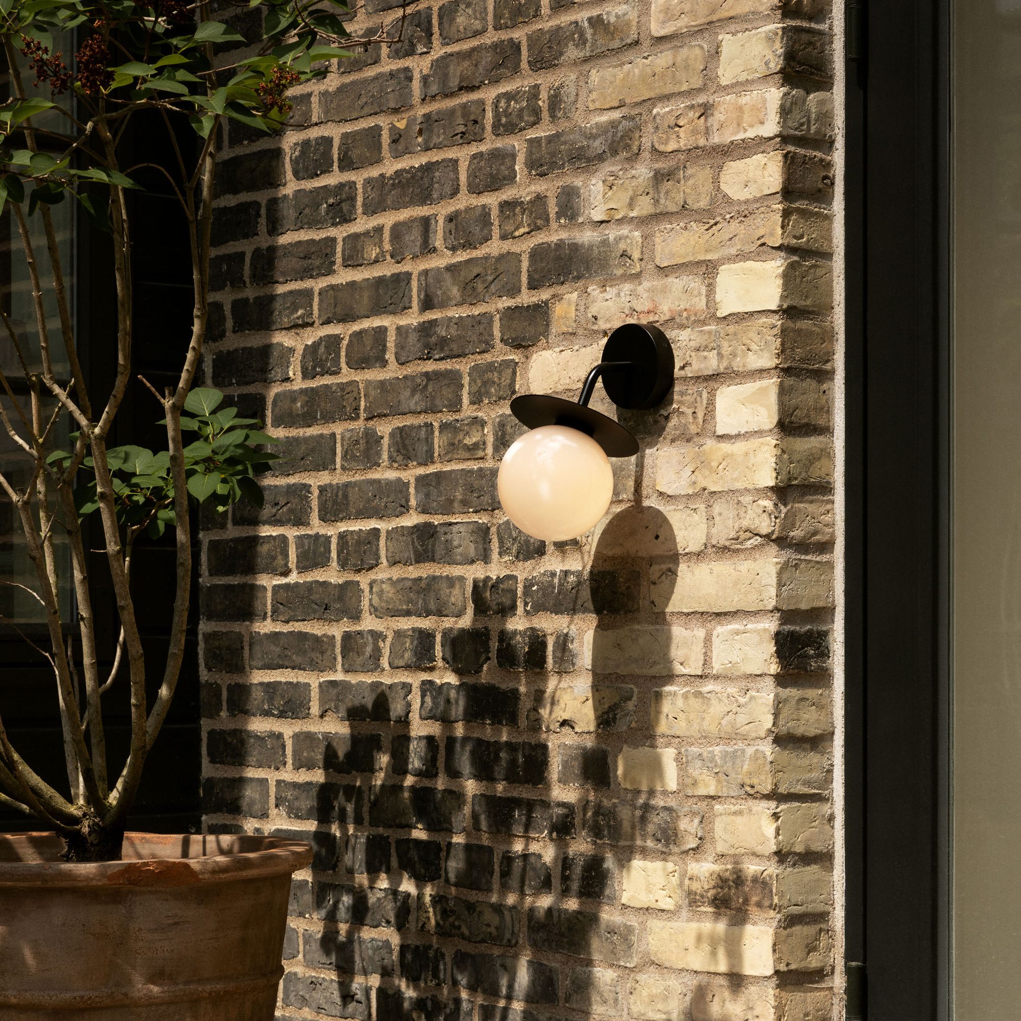 Applique d'extérieur Liila OUTDOOR Nuura - éclairage extérieur terrasse