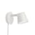Applique con presa Tip LED metallo bianco / Orientabile - Variatore - Muuto