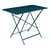 Table pliante Bistro métal bleu / 97 x 57 cm - 4 personnes - Trou parasol - Fermob