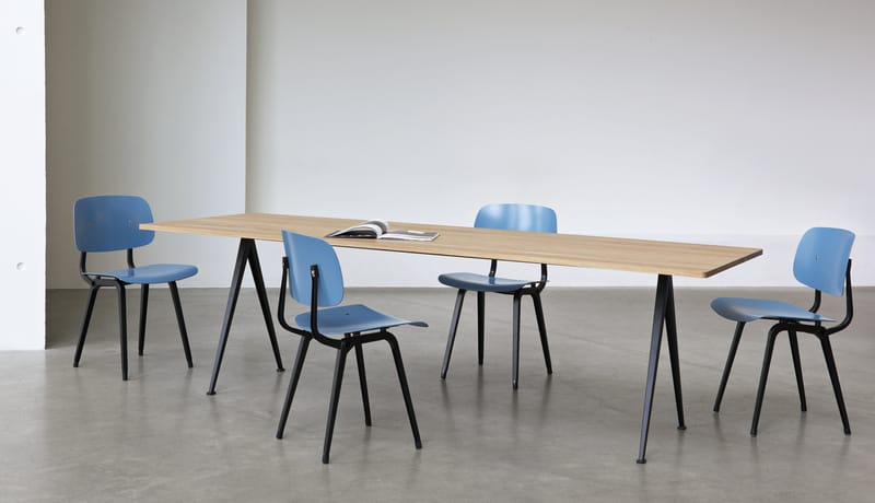 Hay revolt chair outlet