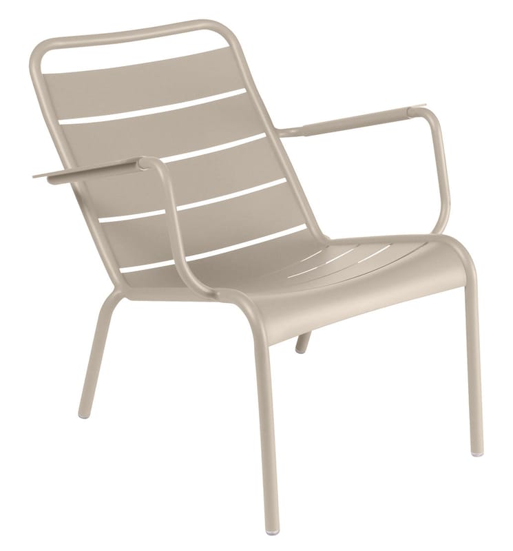 Furniture - Armchairs - Luxembourg Low armchair metal brown beige - Fermob - Nutmeg - Lacquered aluminium