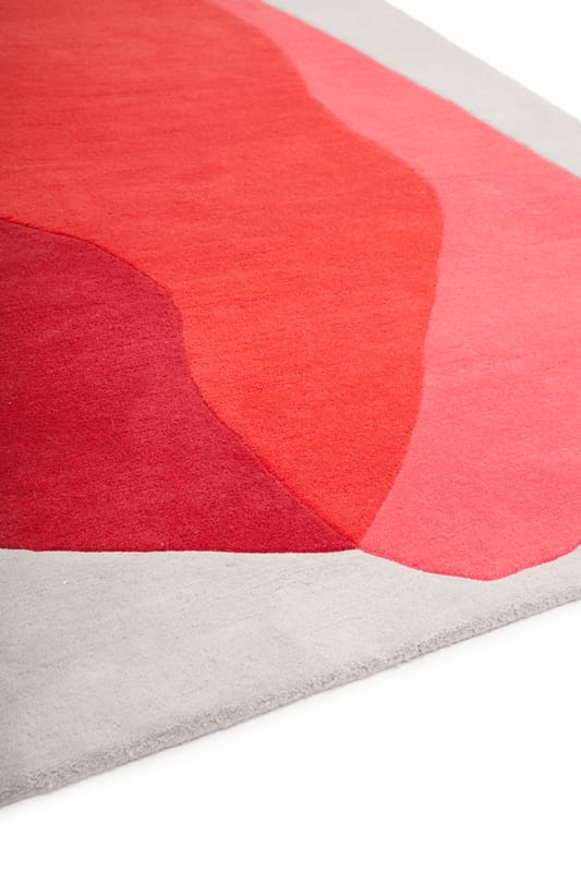 Teppich Jane von Hartô - rot In hellgrau | Made Design