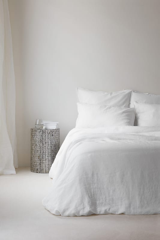 65 x 65 pillowcase discount