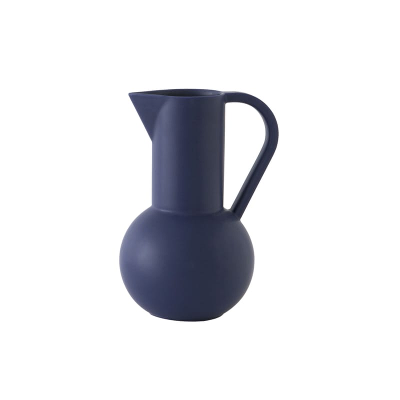 Tableware - Water Carafes & Wine Decanters - Strøm Small Carafe ceramic blue / H 20 cm - Handmade ceramic - raawii - Blue - Ceramic