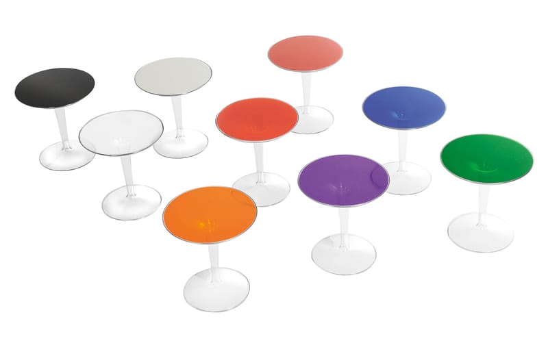 Scopri Tavolino Tip Top, Laccato nero di Kartell, Made In Design Italia