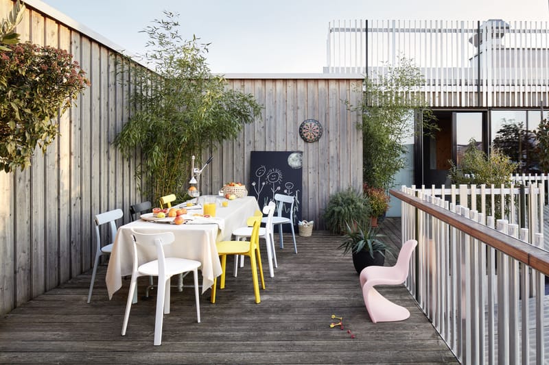 Vitra kids shop chair