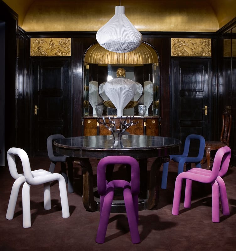 Bold chair by hotsell big game for moustache