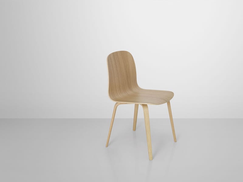 Sedia Visu di Muuto - legno naturale