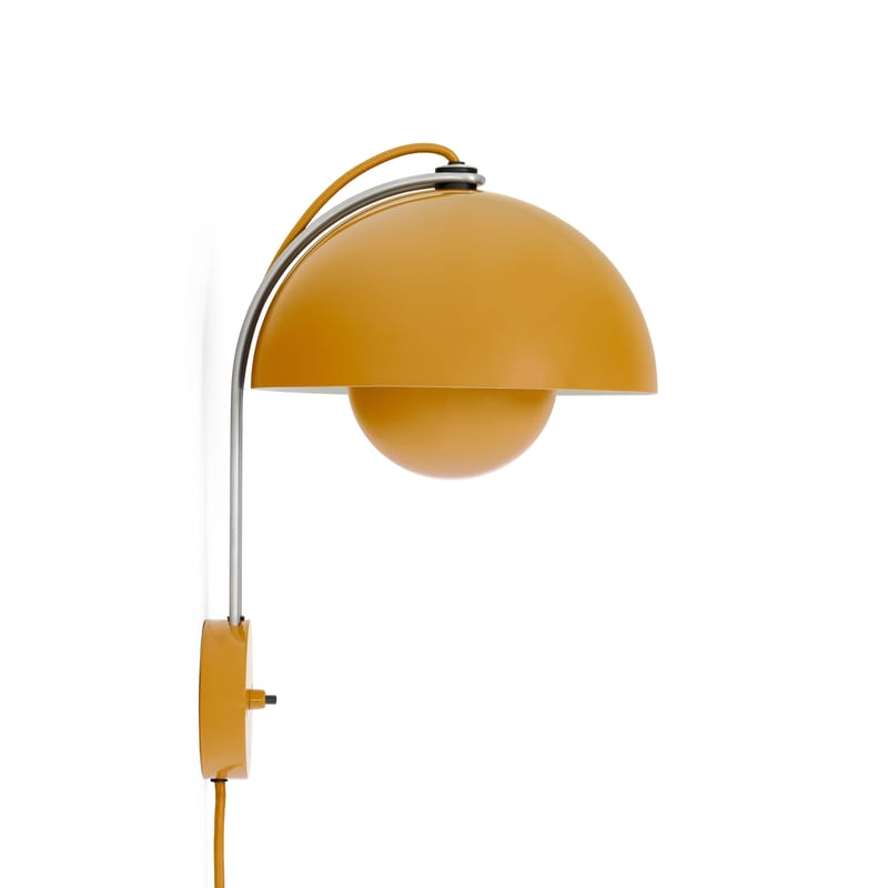 Lighting - Wall Lights - Flowerpot VP8 Wall light with plug metal yellow / By Verner Panton, 1968 - &tradition - Mustard yellow - Lacquered aluminium