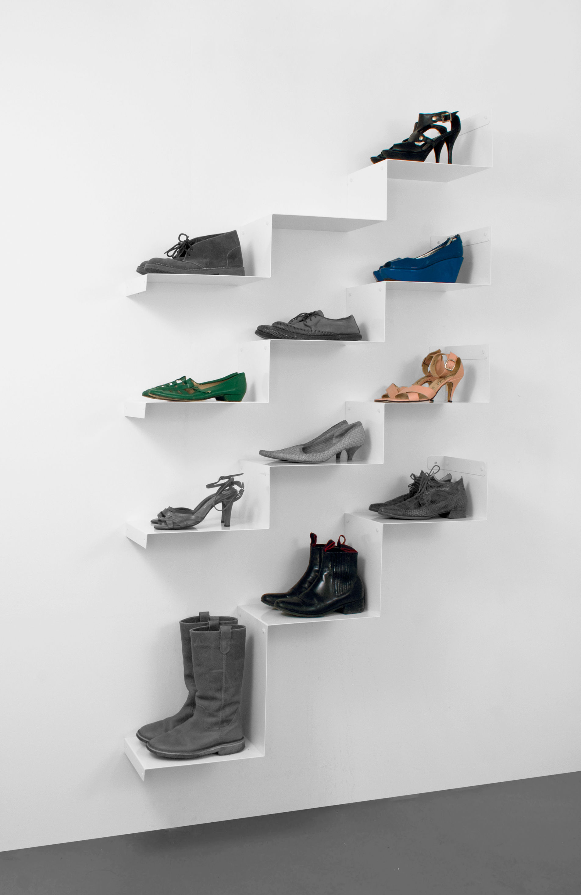 OK Design pour Sentou Edition Cloud Steps Shelf - White | Made In Design UK