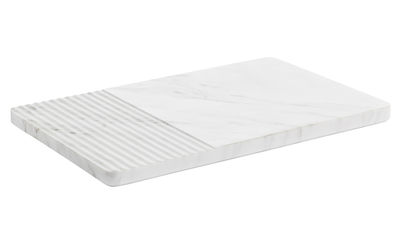 Table et cuisine - Dessous de plat - Planche à découper Groove / Plateau marbre - 30 x 19 cm - Muuto - Blanc - Marbre