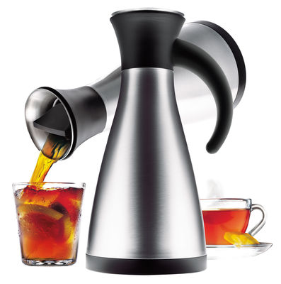 Tableware - Tea & Coffee Accessories - Insulated jug - Drip-free by Eva Solo - Black - Steel - Satin steel