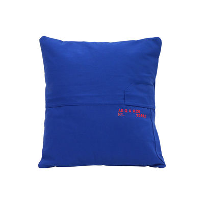 Interni - Cuscini  - Foodera cuscino Bleu de travail - / Riciclato - 40 x 40 cm - Ricamato - Edizione numerata di Aequo Design - Blu - Cotone