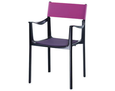 Furniture - Chairs - Venice Stackable armchair - Metal & rubber backrest by Magis - Black structure / Back : fuchsia - Polyurethane rubber, Varnished aluminium