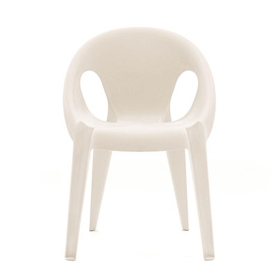 Mobilier - Chaises, fauteuils de salle à manger - Fauteuil empilable Bell / By Konstantin Grcic / Polypropylène recyclé - Eco-conçu - Magis - Blanc Highnoon - Polypropylène recyclé