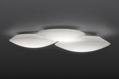 Luminaire - Appliques - Applique Puck Triple LED / Plafonnier - 56 x 49 cm - Vibia - Blanc - Verre soufflé