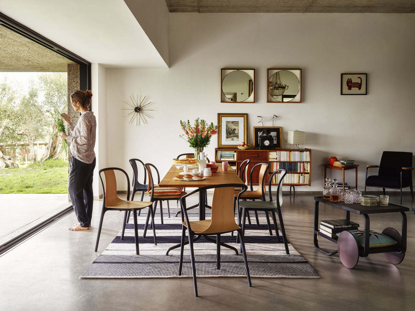 Stuhl Belleville von Vitra - schwarz | Made In Design
