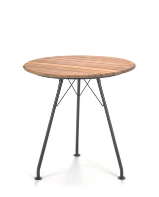 Outdoor - Garden Tables - Circum Round table - / Metal & bamboo - Ø 74 cm by Houe - Bamboo & black - Bamboo, Epoxy lacquered steel