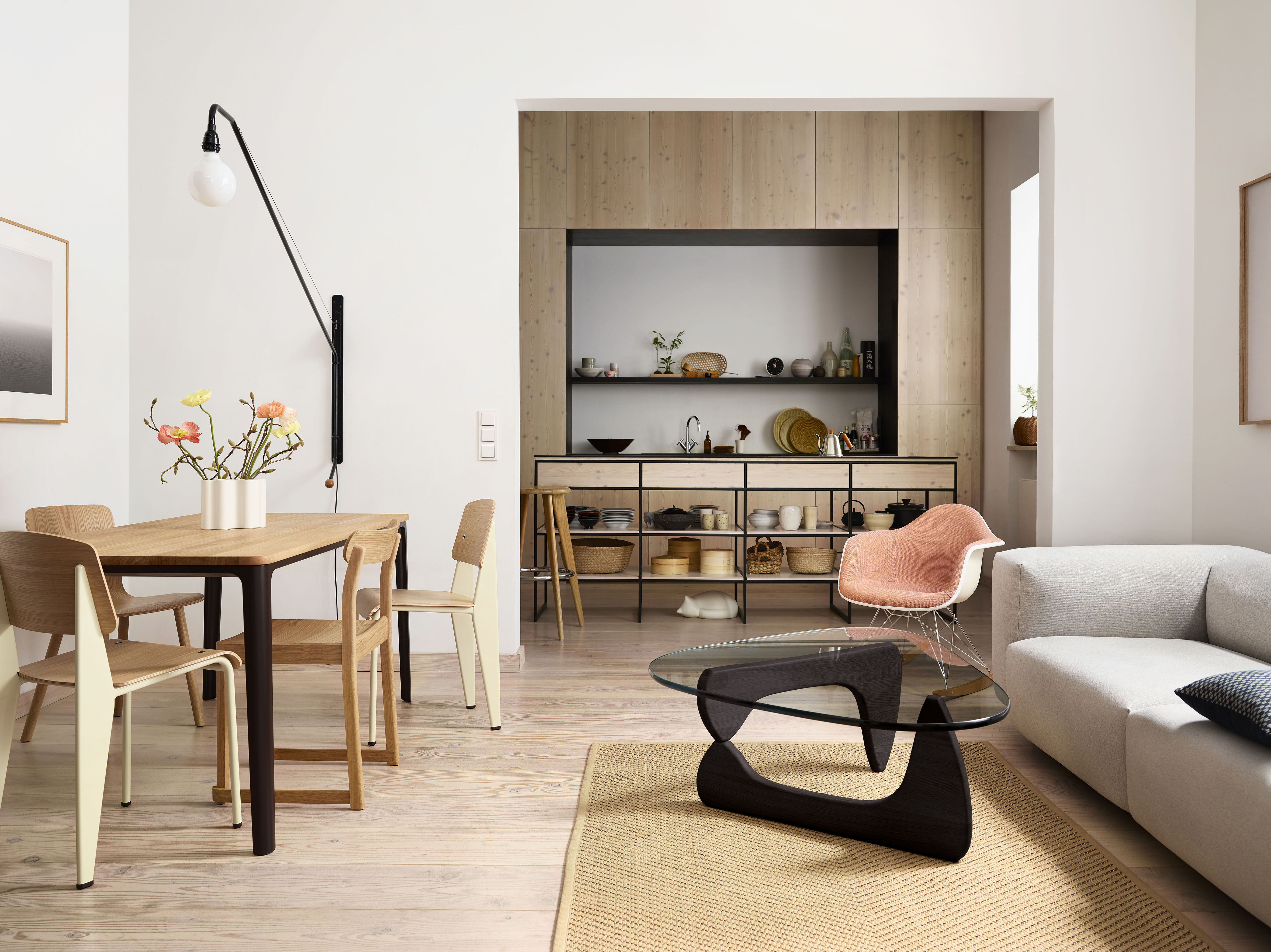 Isamu Noguchi Tavolino Da CaffÃ¨ Tavolino Noguchi Coffee Table Di Vitra  Legno Naturale Made In