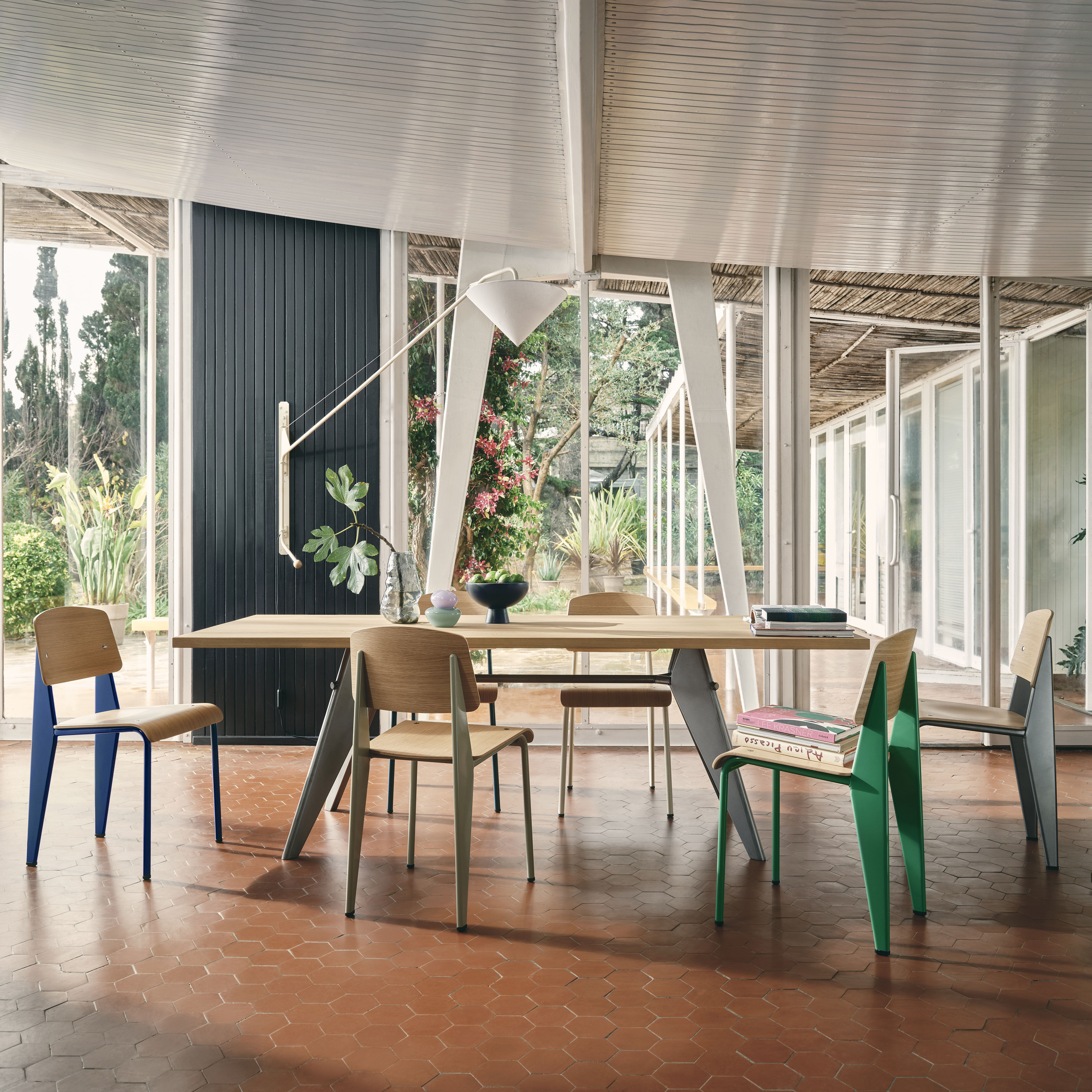 Chaise Standard Jean prouvé Vitra - tendances déco design 2026