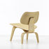 Fauteuil bas Plywood Group LCW / By Charles & Ray Eames, 1945 - Vitra