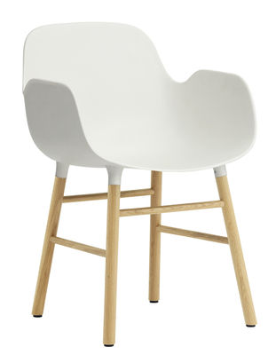 Mobilier - Chaises, fauteuils de salle à manger - Fauteuil Form / Pied chêne - Normann Copenhagen - Blanc / chêne - Chêne, Polypropylène