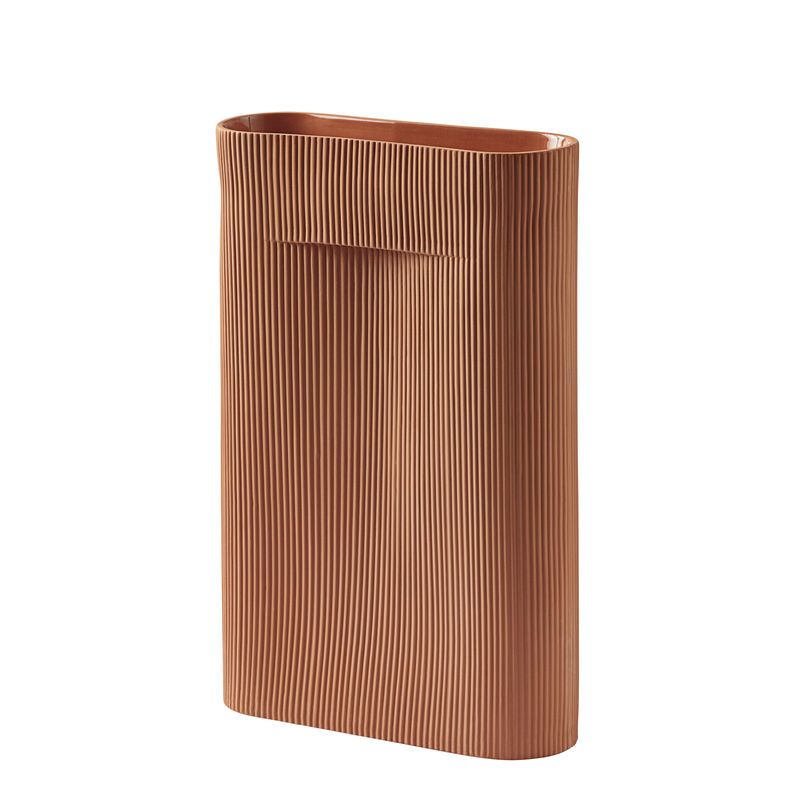 Trends - Low prices - Ridge Large Vase ceramic brown / H 48 cm - Muuto - Terracotta - Terracotta
