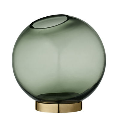 Interni - Vasi - Vaso Globe Medium - / Ø 17  cm - Vetro & Ottone di AYTM - Ø 17 cm / Verde & Ottone - Ottone, vetro soffiato